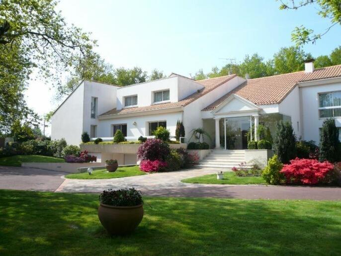 Les Jardins De La Muse, Piscine Couverte, Spa Et Fitness Basse-Goulaine Exterior foto